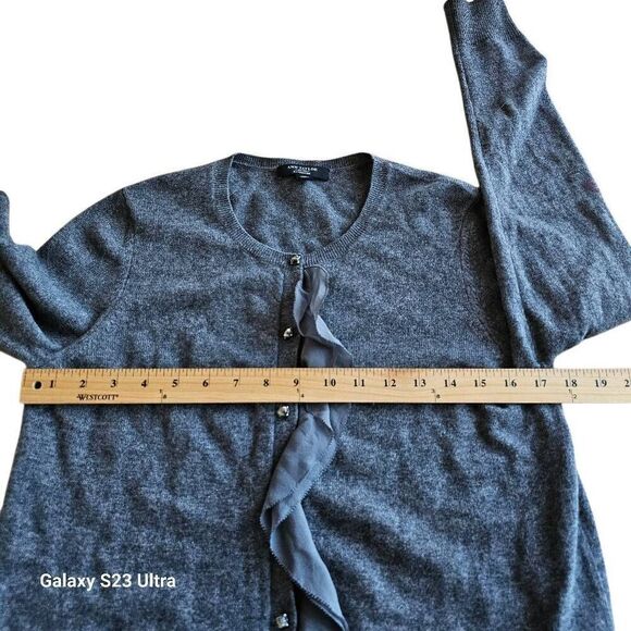 Ann Taylor womens Sz M gray Ruffle cashmere cardigan sweater - Picture 4 of 8